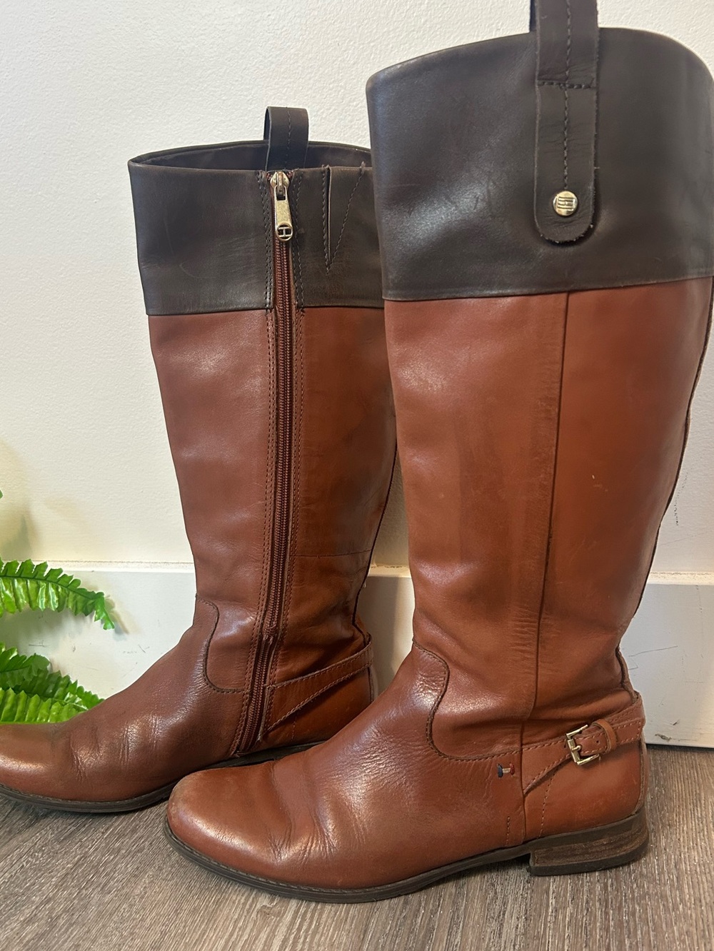 Tommy Hilfiger Tall Leather Riding Boots Brown Black Colorblock 8.5